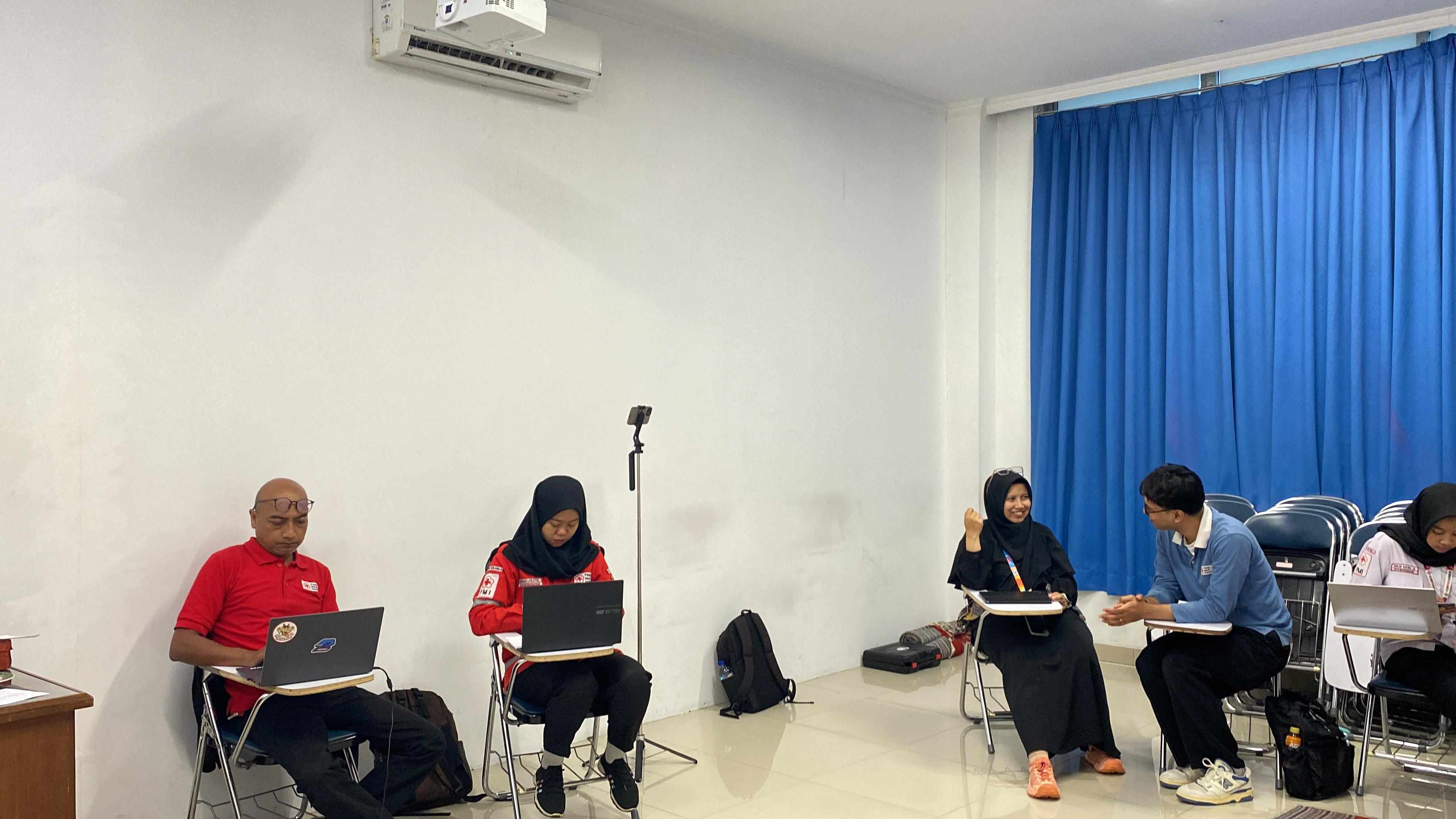 DINUS FIRS AID EDUCATION COMPETITION